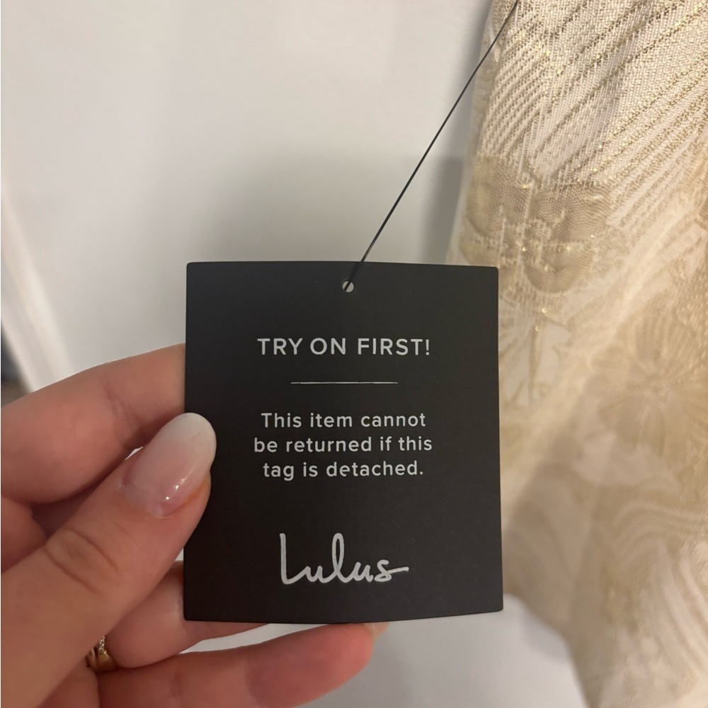 Lulu's Cream and Gold Leaf Mini Dress Size S - Picture 4 of 10